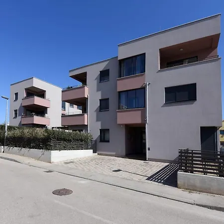 Daire Novi Apartman Franka Zadar