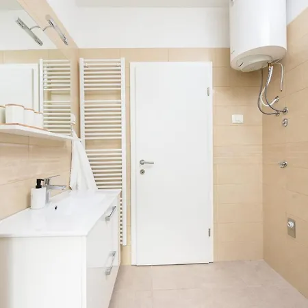 Novi Apartman Franka Daire