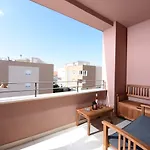 Novi Apartman Franka アパート *
