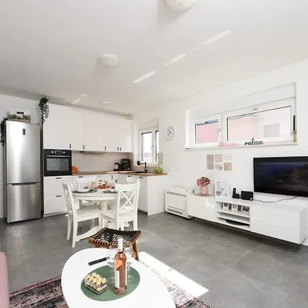 Novi Apartman Franka