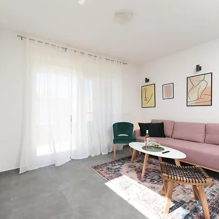 Novi Apartman Franka Apartman Zadar
