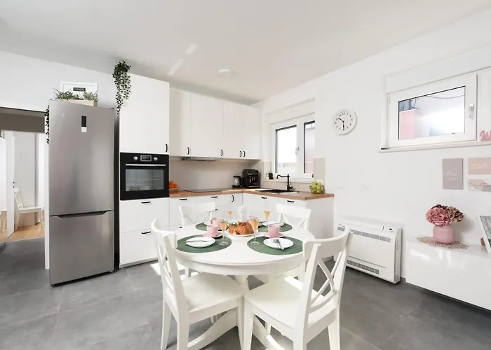 Novi Apartman Franka *