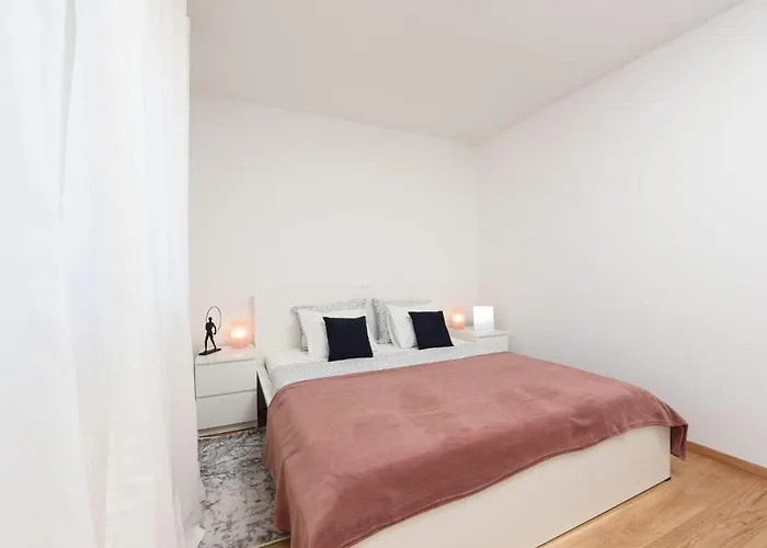 Novi Apartman Franka Zadar